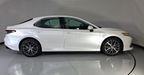 Toyota Camry 2.5 XLE AUTO Sedan 2021