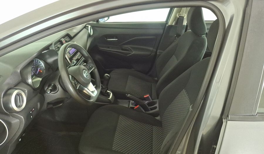 Nissan Versa 1.6 SENSE Sedan 2021