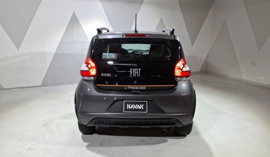 Fiat Mobi 1.0 TREKKING Hatchback 2024