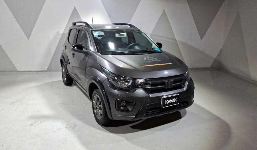 Fiat Mobi 1.0 TREKKING Hatchback 2024