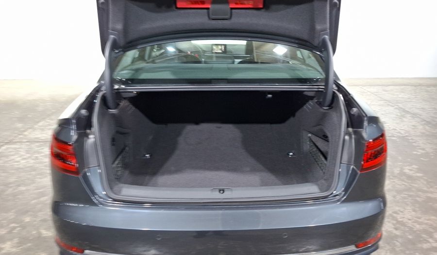 Audi A4 2.0 40 TFSI SELECT DCT Sedan 2019