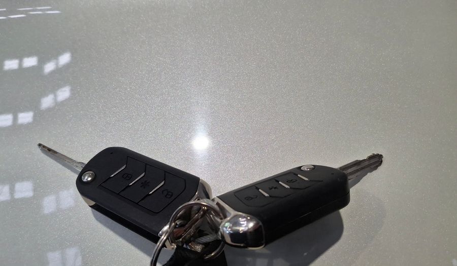 Mahindra Kuv 100 1.2 ELITE Suv 2021