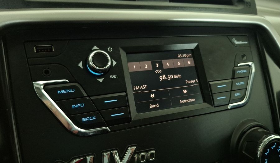 Mahindra Kuv 100 1.2 ELITE Suv 2021