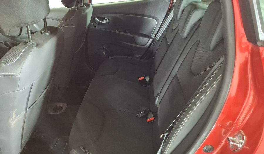 Renault Clio 1.2 EXPRESSION Hatchback 2017