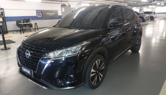 Nissan • Kicks