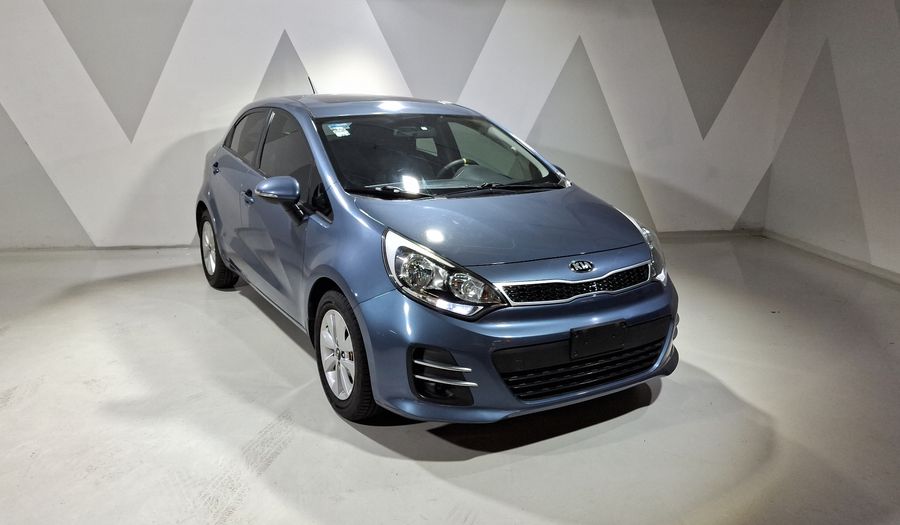 Kia Rio 1.6 EX MT Hatchback 2017