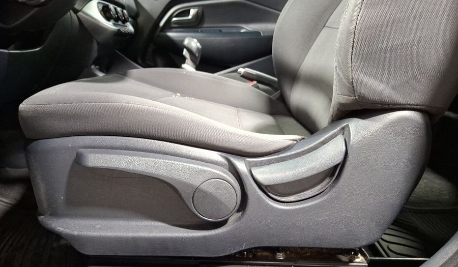 Kia Rio 1.6 EX MT Hatchback 2017