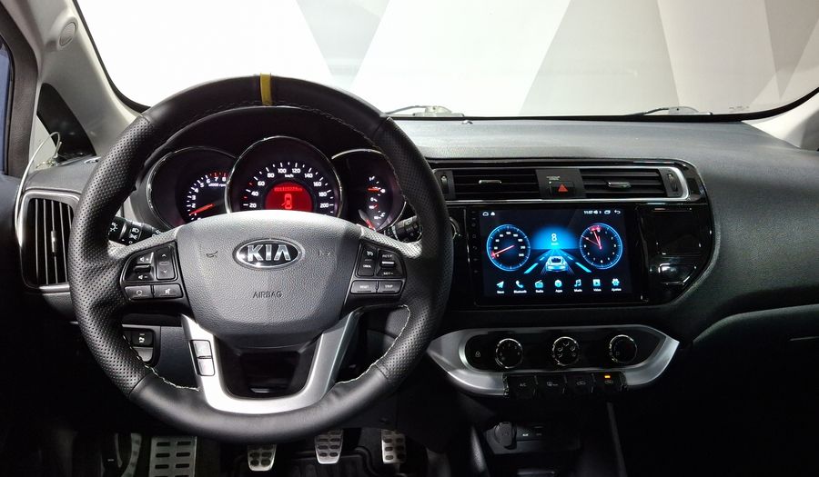 Kia Rio 1.6 EX MT Hatchback 2017