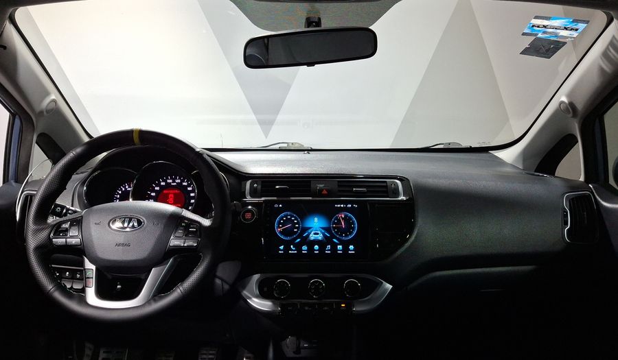 Kia Rio 1.6 EX MT Hatchback 2017