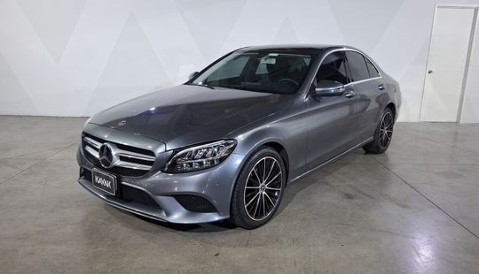 Mercedes Benz • Clase C