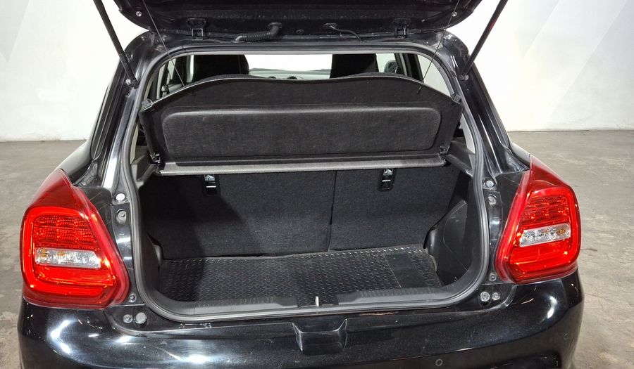 Suzuki Swift 1.4 BOOSTERJET SPORT AUTO Hatchback 2021