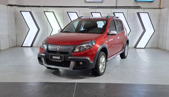 Renault • Sandero Stepway