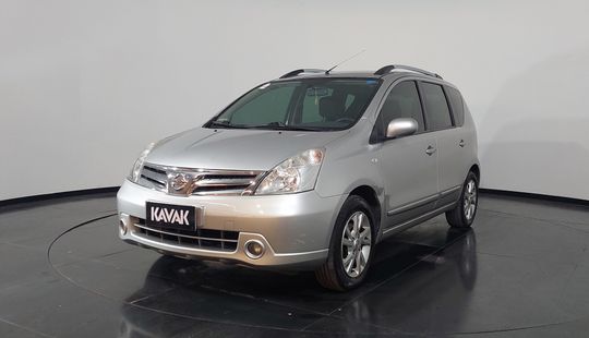 Nissan • Livina