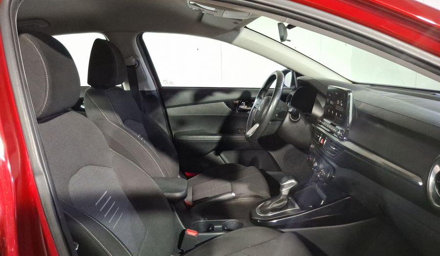 Kia Forte 2.0 EX IVT Sedan 2020