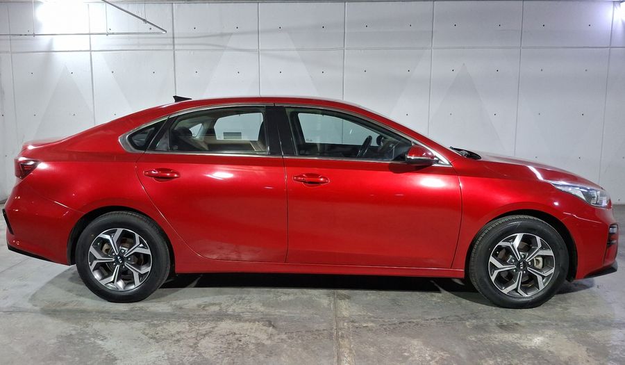 Kia Forte 2.0 EX IVT Sedan 2020