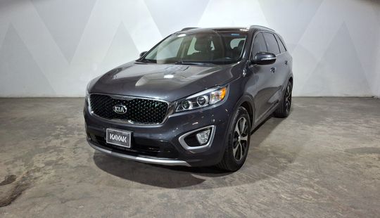 Kia • Sorento
