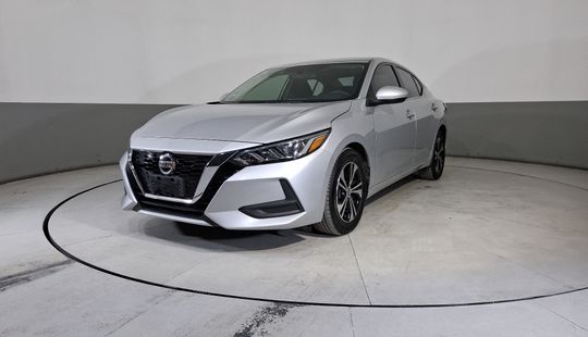 Nissan • Sentra