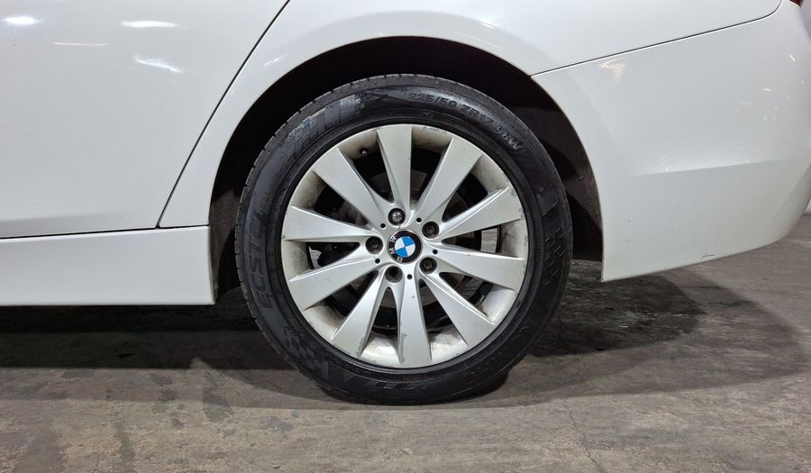 Bmw Serie 3 2.0 320IA Sedan 2016