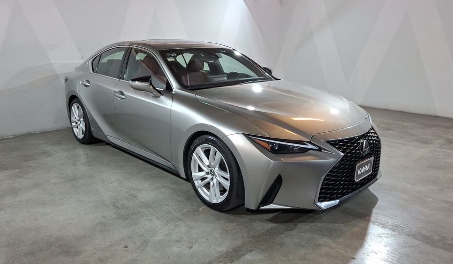 Lexus Is 2.0 300 AUTO Sedan 2024
