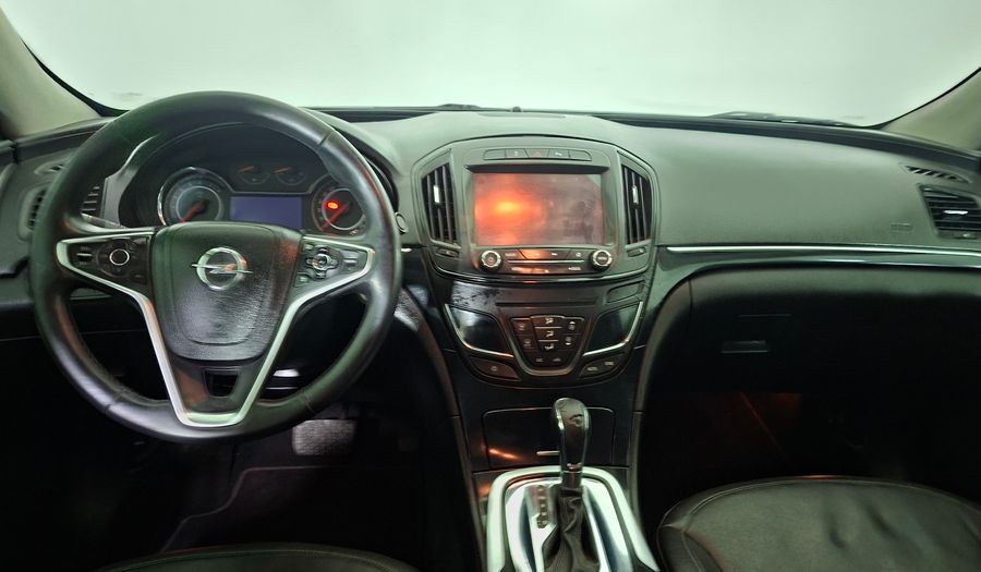 Opel Insignia 1.6 TURBO ECOTEC COSMO AUTO Sedan 2016