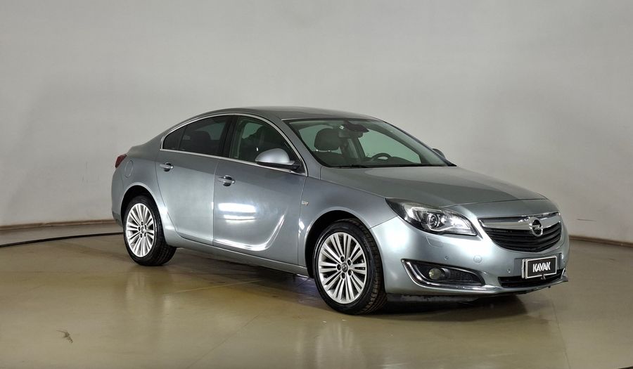 Opel Insignia 1.6 TURBO ECOTEC COSMO AUTO Sedan 2016