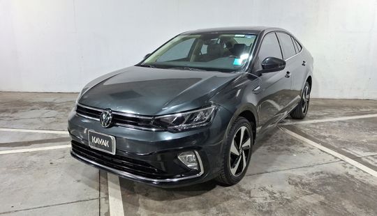 Volkswagen • Virtus