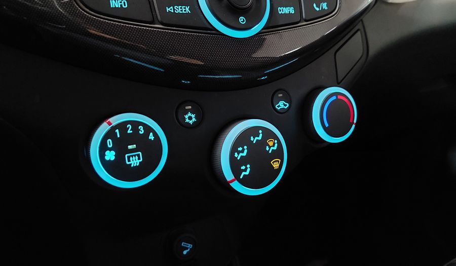 Chevrolet Spark 1.2 LT Hatchback 2013