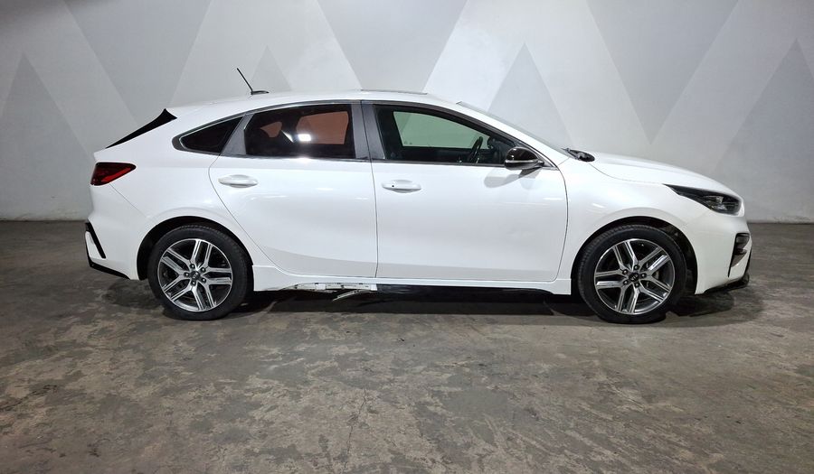 Kia Forte 2.0 GT LINE IVT Hatchback 2020