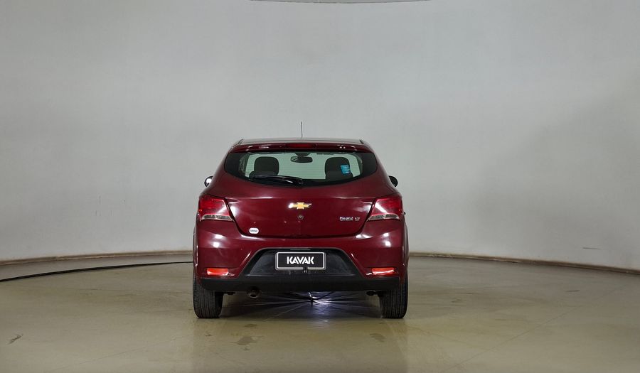 Chevrolet Onix 1.4 LT Hatchback 2017
