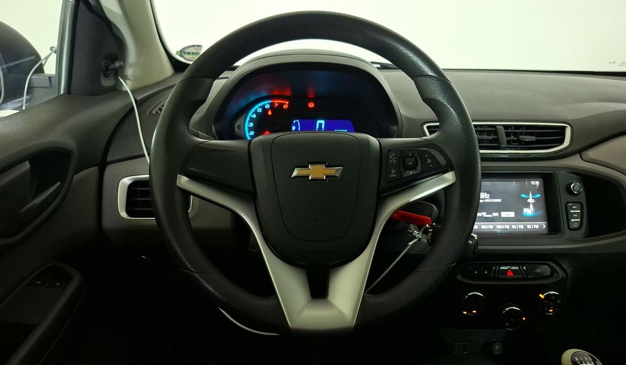 Chevrolet Onix 1.4 LT Hatchback 2017