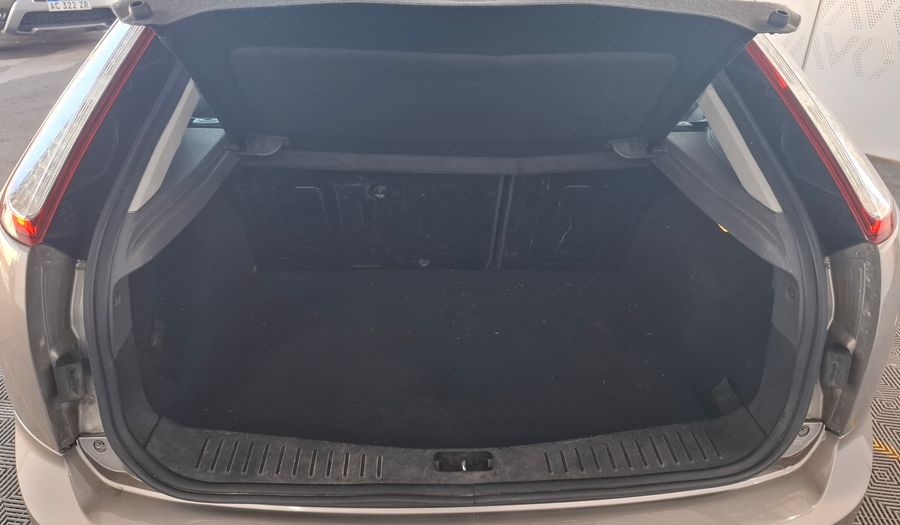 Ford Focus 2.0L TREND PLUS Hatchback 2009