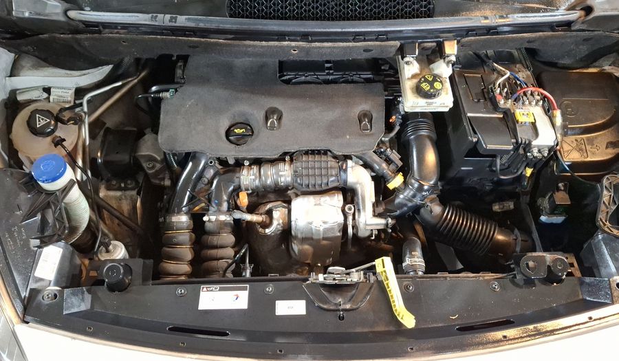 Peugeot Partner 1.6 HDI MAXI DIESEL 5P MT Van 2019