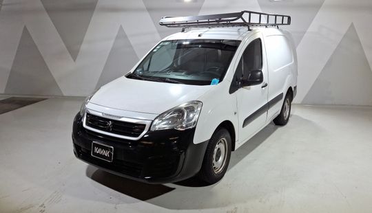 Peugeot • Partner