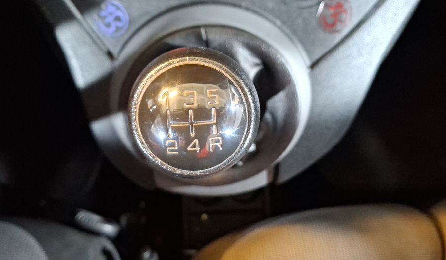 Peugeot Partner 1.6 HDI MAXI DIESEL 5P MT Van 2019