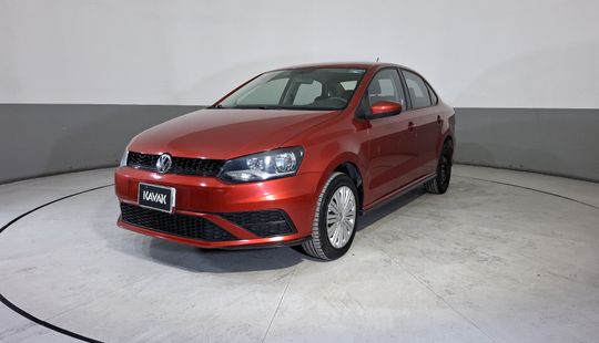 Volkswagen • Vento