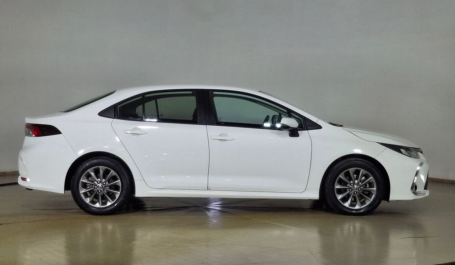 Toyota Corolla 1.6 XLI Sedan 2022