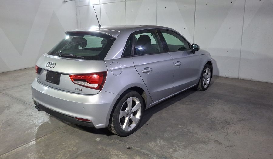 Audi A1 1.4 TFSI EGO S TRONIC Hatchback 2017