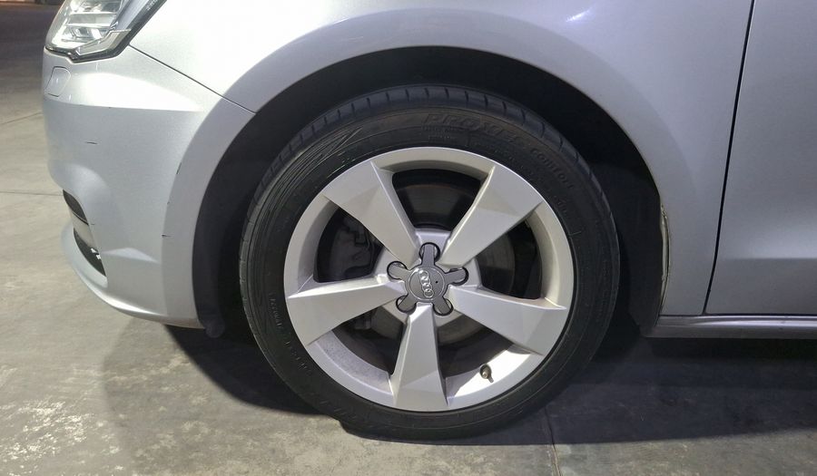 Audi A1 1.4 TFSI EGO S TRONIC Hatchback 2017