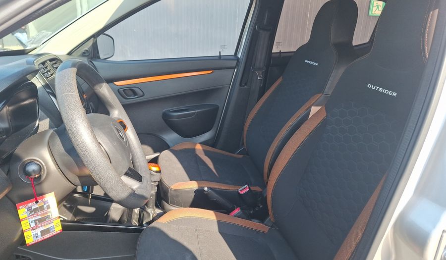 Renault Kwid 1.0 OUTSIDER Hatchback 2022