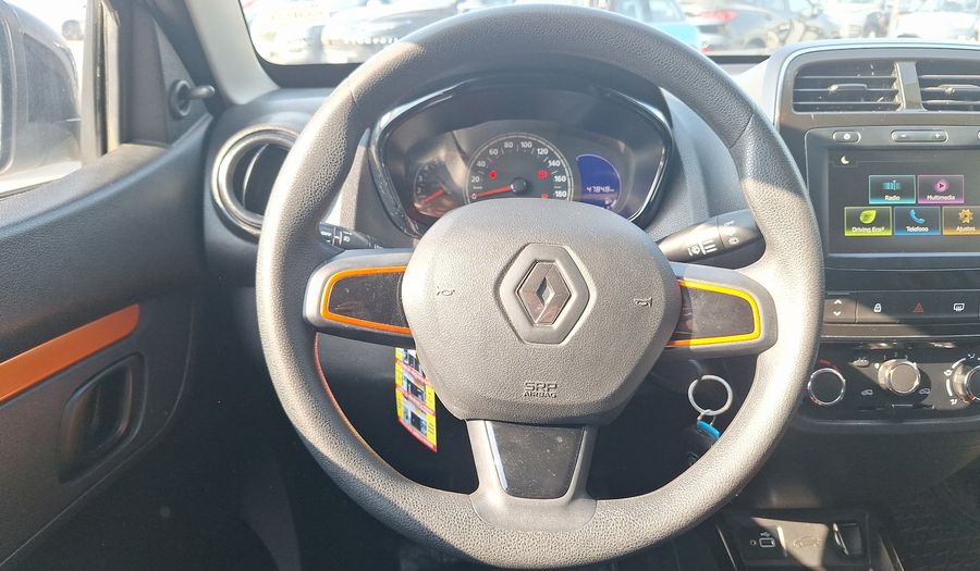 Renault Kwid 1.0 OUTSIDER Hatchback 2022