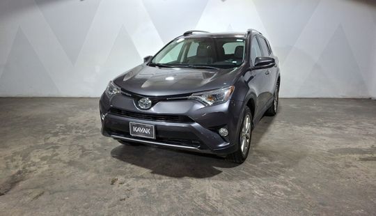 Toyota • RAV4