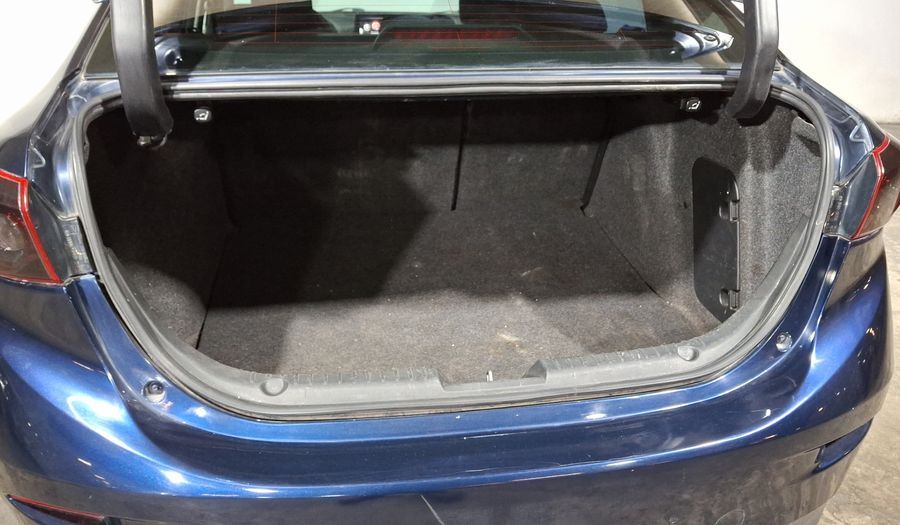 Mazda 3 2.5 SEDAN I TOURING TM Sedan 2018