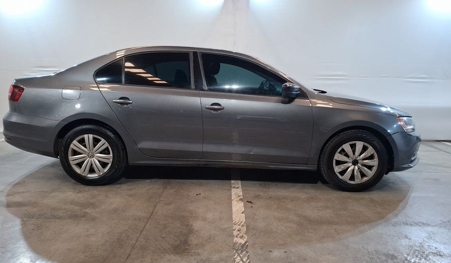 Volkswagen Jetta 2.0 MT Sedan 2018