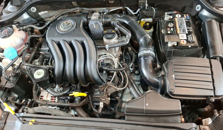 Volkswagen Jetta 2.0 MT Sedan 2018