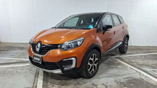Renault • Captur