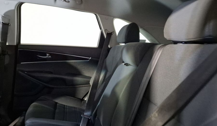 Kia Sorento 2.4 LX AUTO Suv 2020