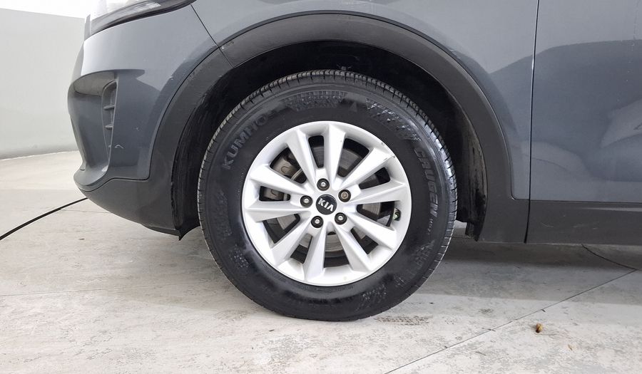 Kia Sorento 2.4 LX AUTO Suv 2020
