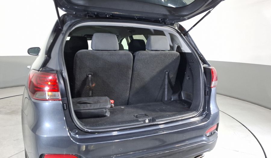 Kia Sorento 2.4 LX AUTO Suv 2020
