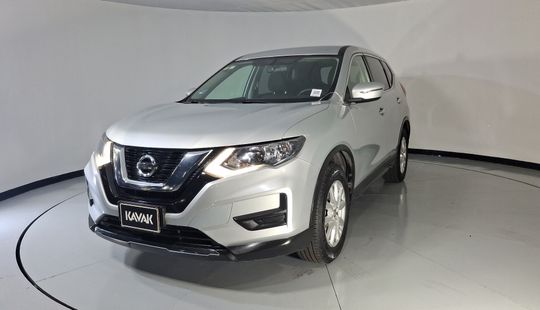 Nissan • X-Trail