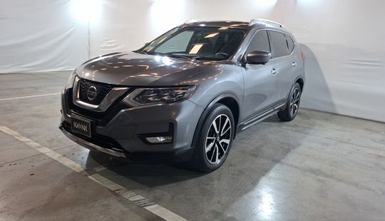 Nissan • X-Trail